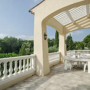  Villa Rhea